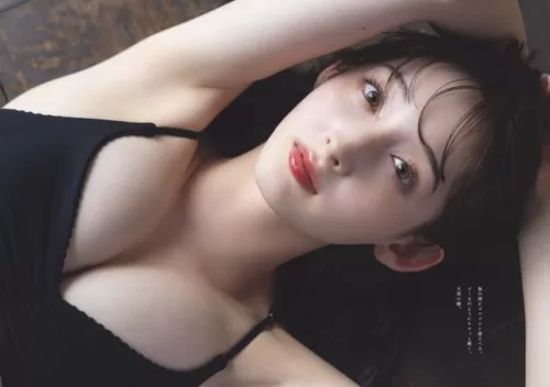 菜那セシル　エロ画像031